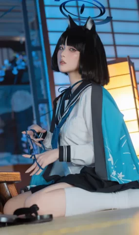 屿鱼  蔚蓝档案 桐生桔梗[33P]