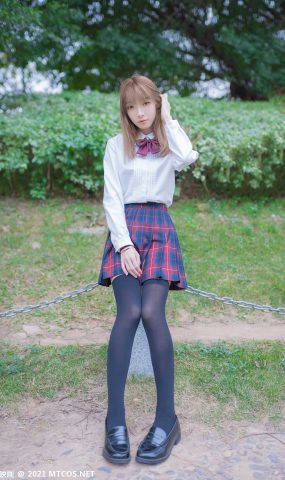 [喵糖映画]VOL.388 户外至服[38P]