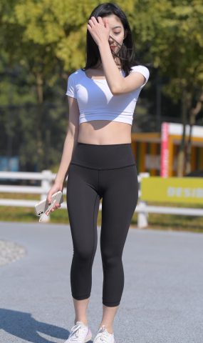 唯美街拍 NO.1073 黑色瑜伽裤女孩 (1) [84P]