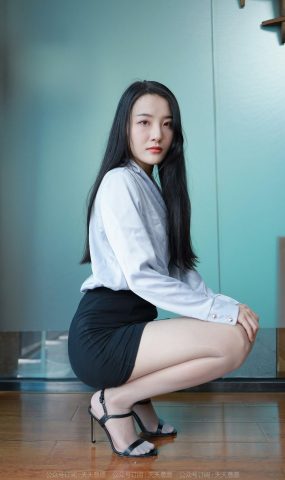 [IESS异思趣向] 2022.07.24 丝享家1157：婉萍《灰色轨迹》[81P]