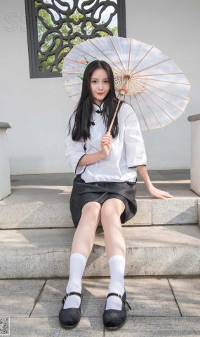 [SSA丝社]超清写真 NO.068 君君 民国XUE妹 肉丝白袜[120P]