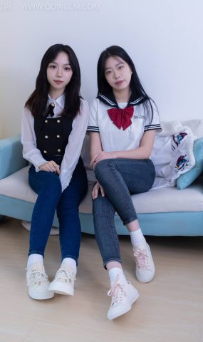 勿恋传媒 NO.1835 纱纱&小谷-微风拂过[195P]