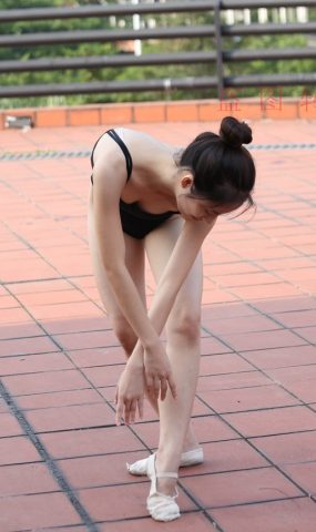 大西瓜爱牙膏-早期作品-S051 方案二 3 [480P]