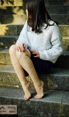 [kittyWawa袜小喵] KT027《蚂蚁上树》在现浏览