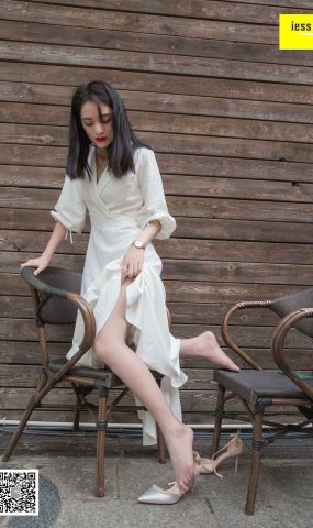 [IESS异思趣向] 2019.01.03 丝享家394：《烈焰红唇白长裙》姗姗 在现浏览