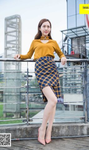 [IESS异思趣向] 2019.01.11 丝享家400：《紫紫的气质套装》紫紫 在现浏览