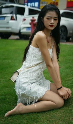 [XUE妹加速跑] 2020.09.03 XM079《草地上的绿茶jio-鹿酱》[98P]