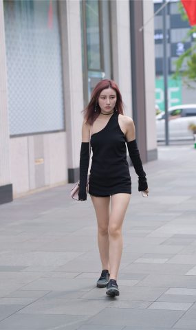 唯美街拍 NO.329 黑色热裤美女 [34P]