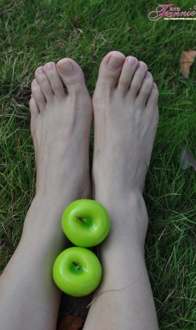 Fannie芬妮镁足园 008 2010中秋快乐（上）[61P]