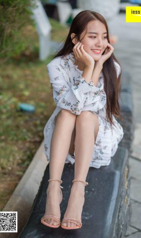 [IESS异思趣向] 2019.02.01 丝享家414：《婉萍飘飘仙女裙》婉萍 在现浏览