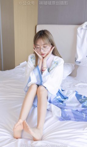 [BoBoSocks袜啵啵]NO.564 稚予-汉服、高跟鞋、薄肉丝[140P]