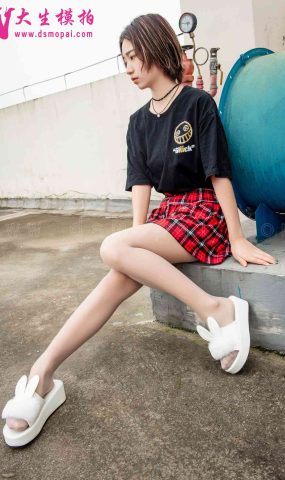 大生模拍 NO.214 小小 天台镁足 [49P]