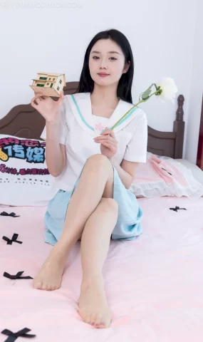 勿恋传媒 NO.2729 橙子-高跟凉鞋、薄肉丝、jk至服[125P]