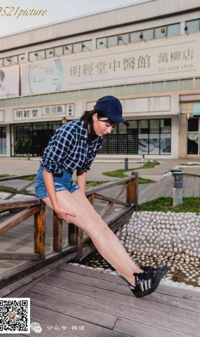 [袜涩写真] VOL.012 运动风，油亮丝 在现浏览