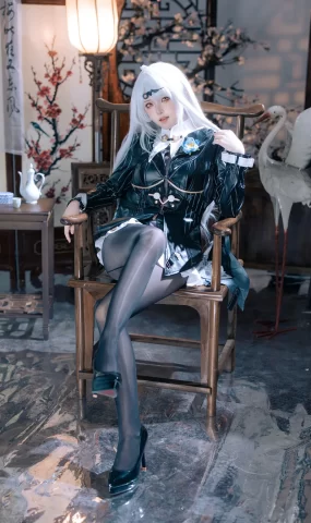 屿鱼 – 绝区零 仪玄 墨形影踪[50P]