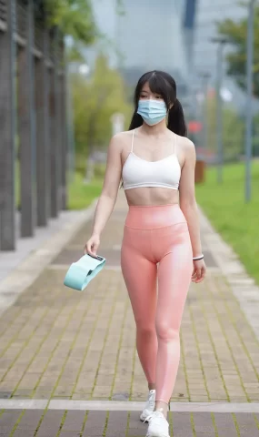 唯美街拍 NO.1062  粉色瑜伽裤女孩 (2)[84P]