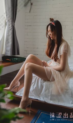 [袜涩写真] VOL.041 思甜 呼吸小院 在现浏览