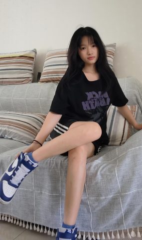 [誉铭传媒]袜足摄影 2022年《8月整合福利》(1) [64P]