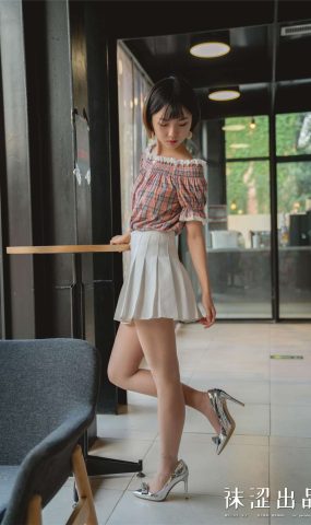 [袜涩写真] VOL.073 暖暖~ 田园风百褶裙 在现浏览