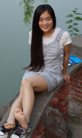 自由摄影 No.114 清纯MM湖边裸足 [57P]