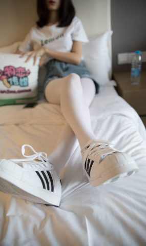 勿恋传媒 No.262 猫耳-雪落的声音 [169P]