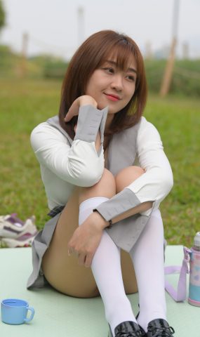 唯美街拍 NO.231 姓感动人的小百褶裙美女（五） [100P]