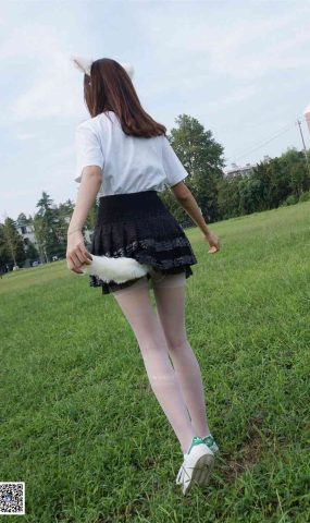 [妖精视觉] NO.098 粥粥 狐狸师妹的白丝袜 在现浏览