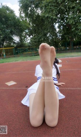 [妖精视觉] NO.150 甜甜 娇柔肉丝软妹风 在现浏览