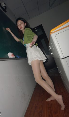 [妖精视觉] NO.175 软软 _ 乖巧的软萌萌 在现浏览