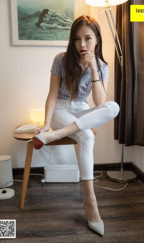 [IESS异思趣向] 2019.03.11 丝享家438：《小羽OL白长裤》小羽 在现浏览