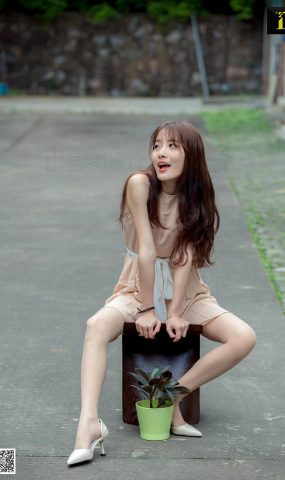 [IESS异思趣向] 2019.05.13 丝享家483：《日系小清新婉萍》婉萍 在现浏览