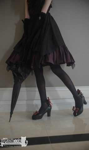 福利姬木花琳琳是勇者 – Lolita Collection XXXII [32P]