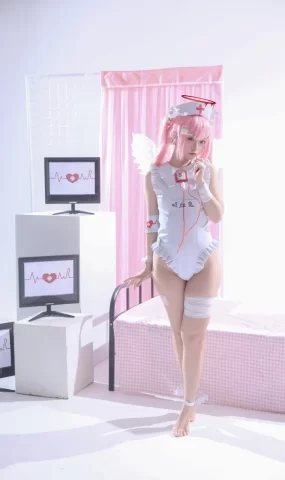 G44不会受伤 – 见习看护师 月夜见爱[17P]