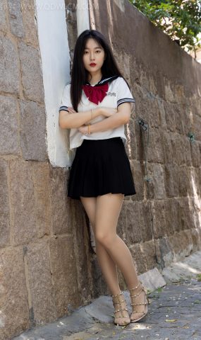 勿恋传媒 NO.1614 美兔-云的形状[171P]