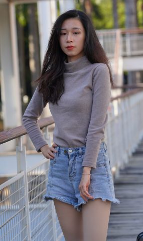 精选街拍作品 NO.1735 影行者街拍作品 – 暖阳下的肉丝女孩[88P]