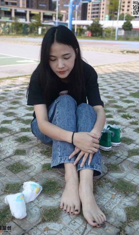 [只糖棉袜]NO.257 小米酱 今天的风啊，甚是喧嚣[156P]