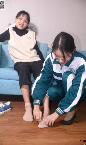 [只糖棉袜]NO.258 点点&欣悦 最是那一低头的温柔[147P]