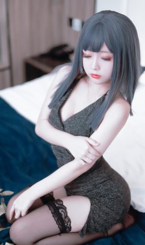 日奈娇 – 黑色礼服[39P]