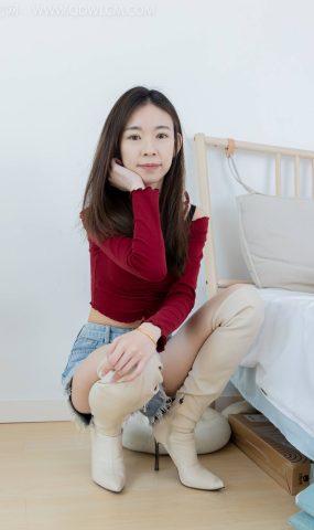 勿恋传媒 NO.2296 婷婷-高跟长靴、白棉袜、裸足[126P]