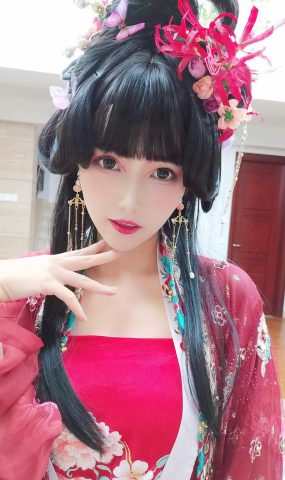 凛子酱  – 抚绸衣庄[26P]