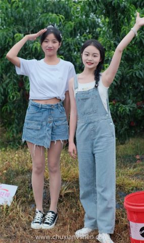 初夏女神 NO.046 双双&点点 桃园姐妹[172P]