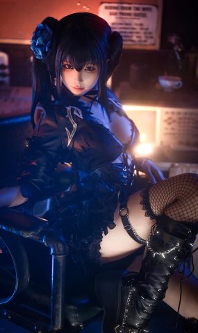 蠢沫沫 – 黑岩射手[36P]