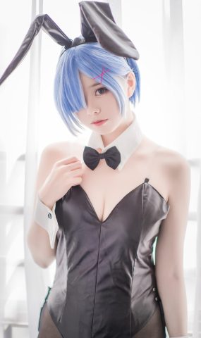 微博人气小解解@小野妹字w 蕾姆黑丝