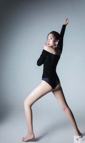 [GALLI嘉丽]舞蹈生日记 015 – 唐可[29P]