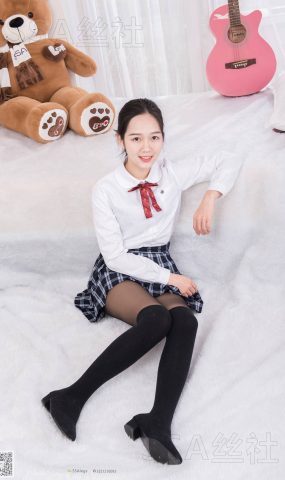 [SSA丝社]超清写真 NO.073 萱萱 JK至服黑丝写真集[122P]