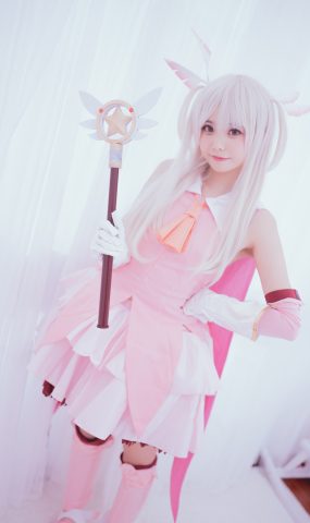 微博人气小解解@小野妹字w 魔法少女伊莉雅