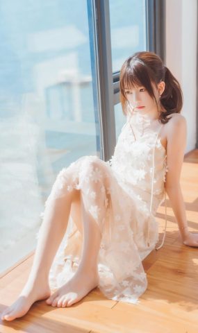 桜桃喵 – 粼光[25P]