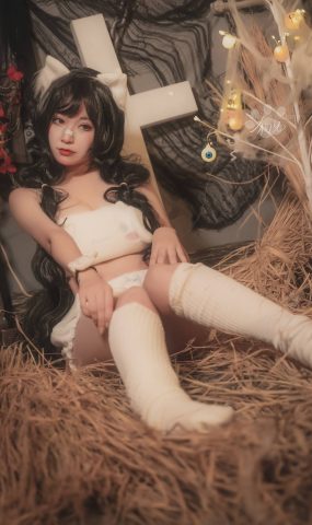 奇行家狗崽 – 玉桂狗睡衣 [18P]