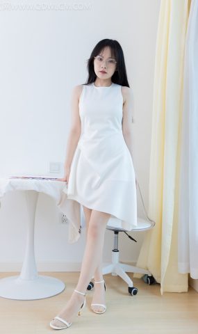 勿恋传媒 NO.2103 小酒-优雅不过时[151P]