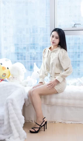 勿恋传媒 NO.2644 木槿-高跟鞋、薄肉丝[156P]